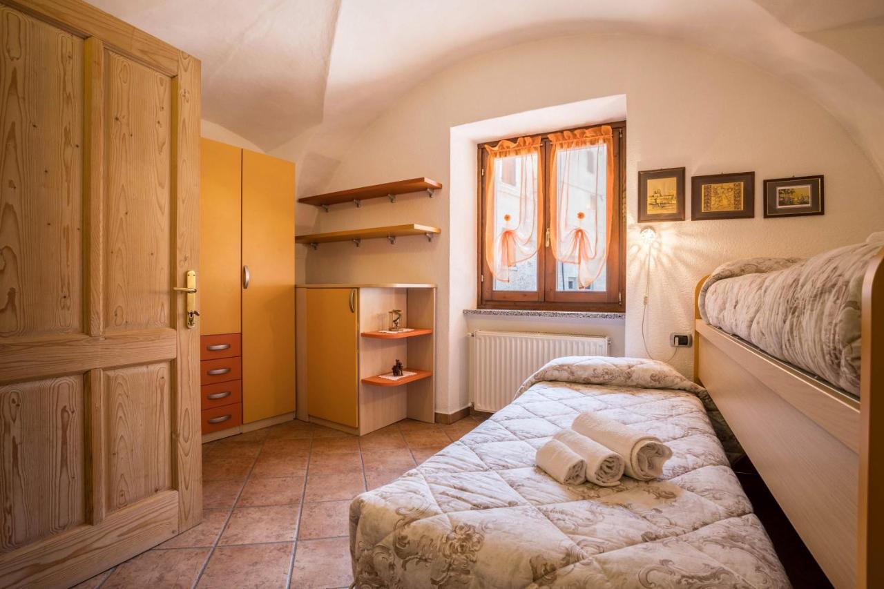 Appartamento Jasmine Molina di Ledro Esterno foto