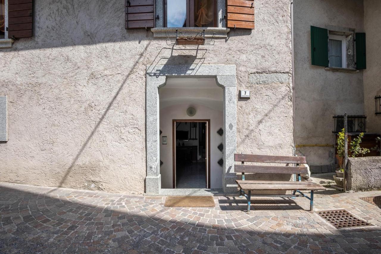Appartamento Jasmine Molina di Ledro Esterno foto