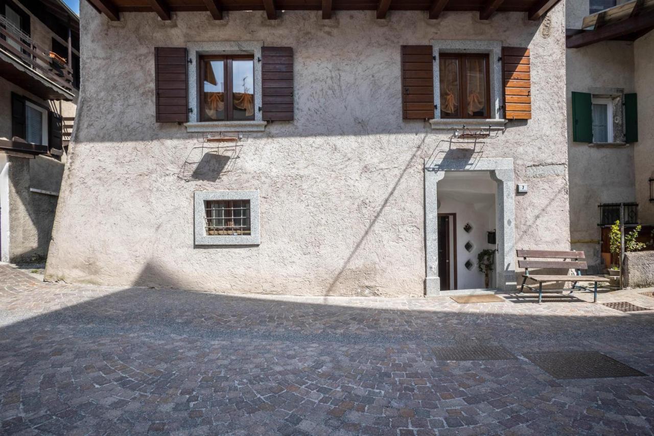 Appartamento Jasmine Molina di Ledro Esterno foto